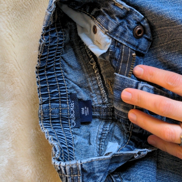 Sporty 18mo set - Picture 7 of 7